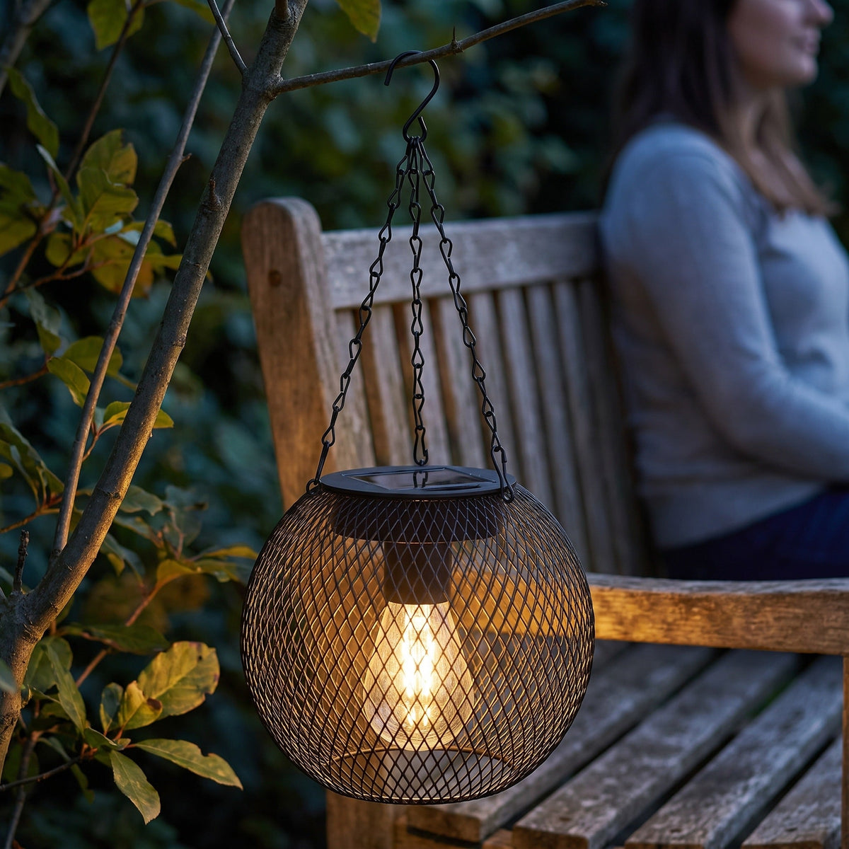Cranbrook Mesh Solar Garden Lantern