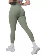 High-Waisted Seamless Active Leggings