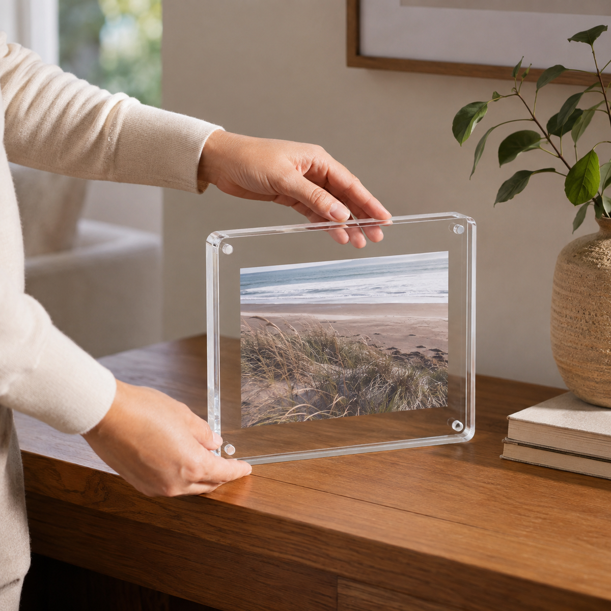 Knox Clear Magnetic Picture Frame