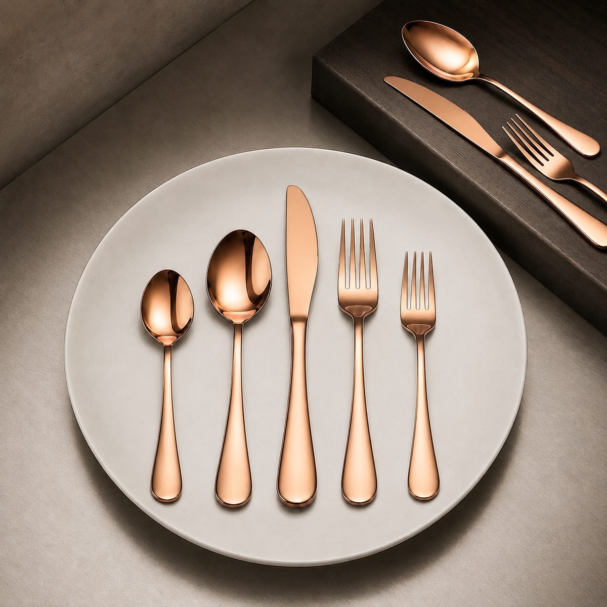 Florian Polished Flatware Set