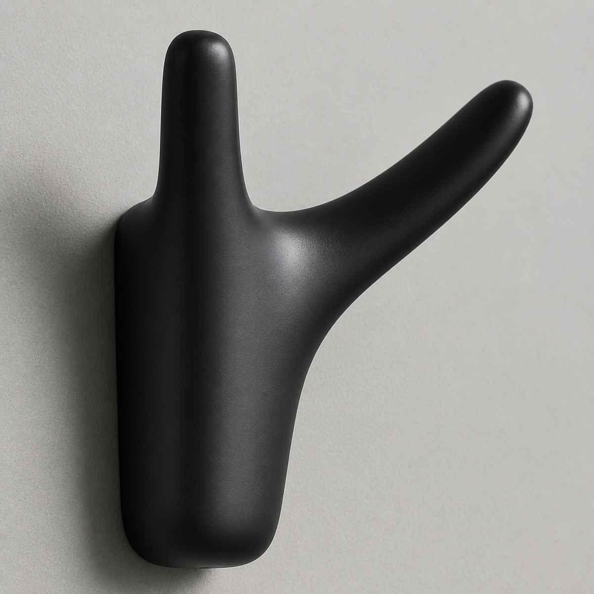 Maximus Sculptural Wall Hook